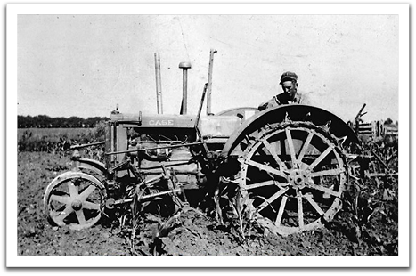 The lug-wheeled tractor the brothers bought probably resembled this tractor from the 1930s.