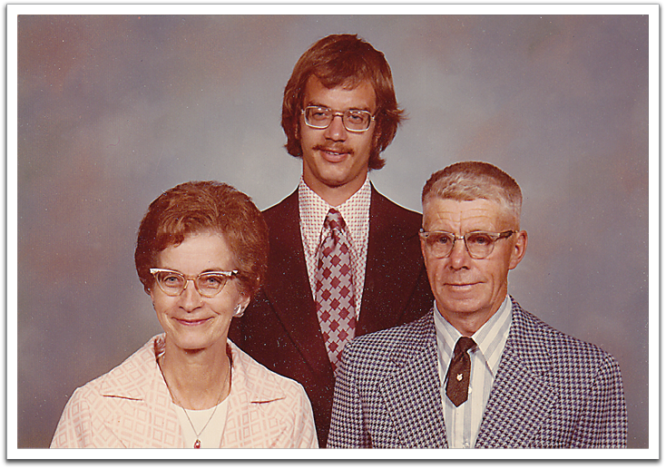 Helen, Myles, Oscar, studio portrait, 1976.